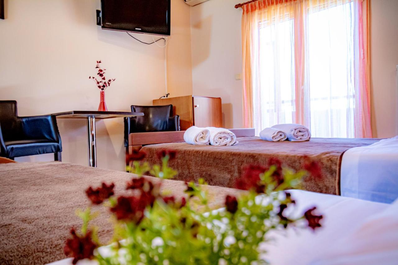 Imperial Home Tsironis Ioannina Extérieur photo
