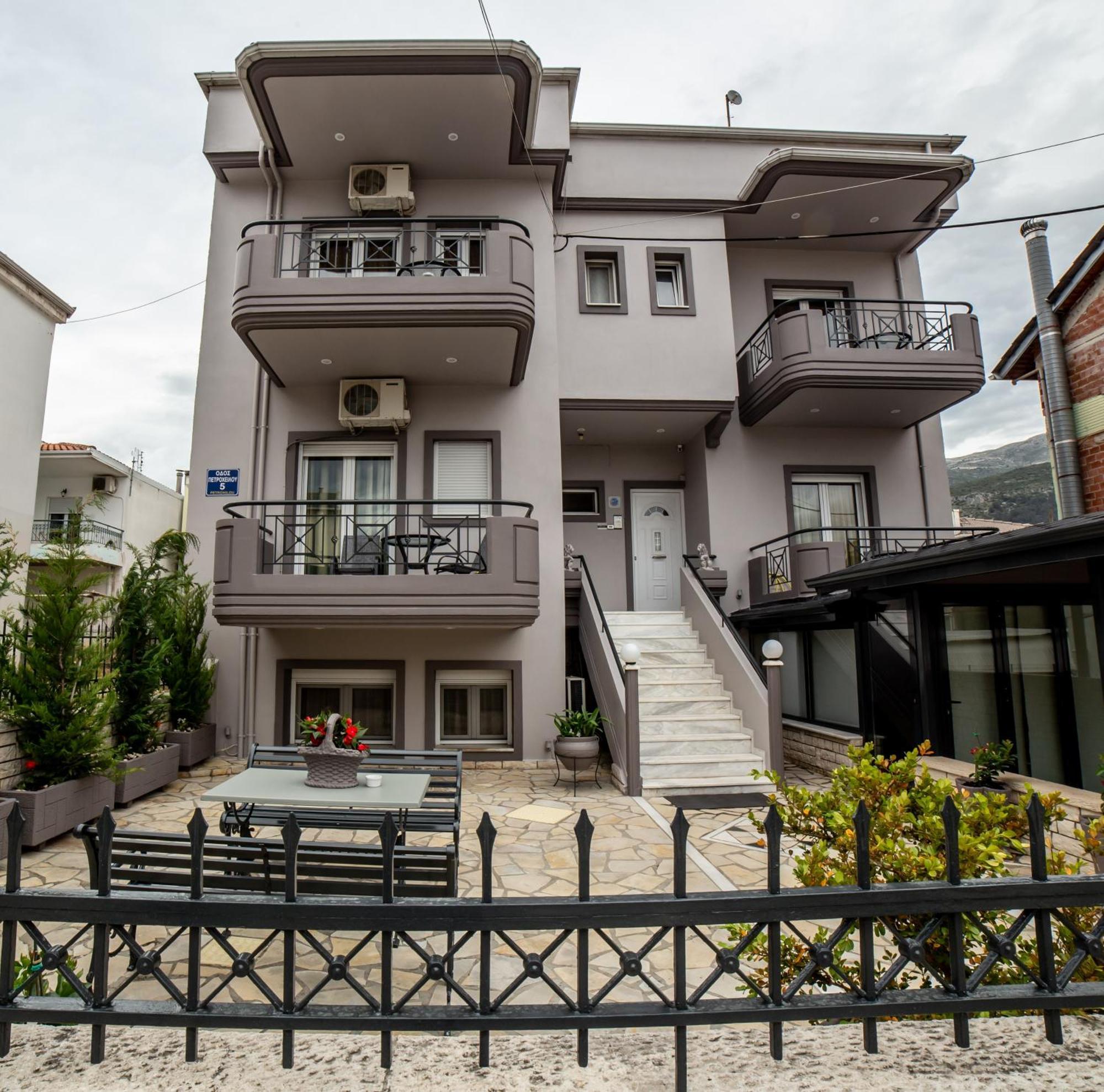 Imperial Home Tsironis Ioannina Extérieur photo